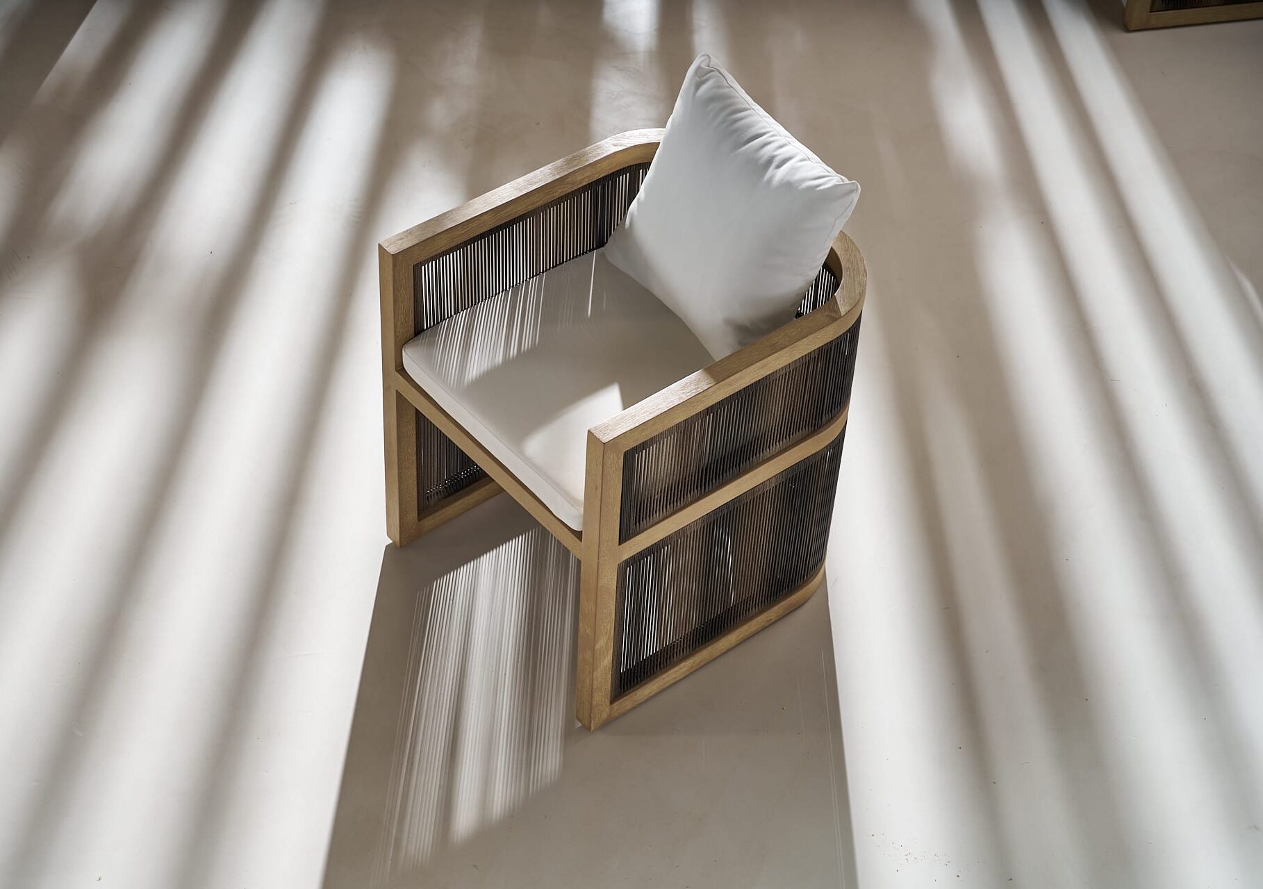 Zebrano outdoor showroom0547 e1744353563185