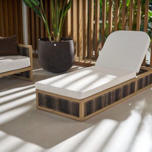 Zebrano outdoor showroom0592