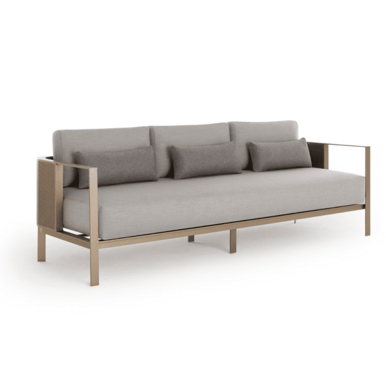 Uclu Seat